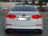 Kia Optima-3