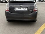 Toyota Prius-8