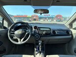 Honda Insight-7
