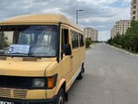 Mercedes 208 D-9