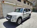 Mitsubishi Pajero-12