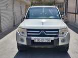 Mitsubishi Pajero-14