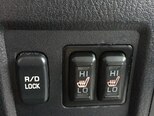 Mitsubishi Pajero-15