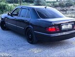 Mercedes E 230-4