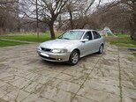 Opel Vectra-14
