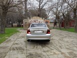 Opel Vectra-9