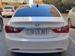 Hyundai Sonata-4
