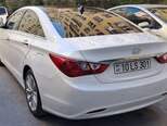 Hyundai Sonata-7