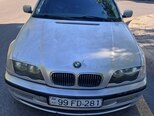 BMW 320-1