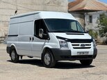 Ford Transit-10