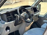 Ford Transit-15