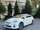 Toyota Prius-4