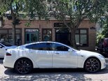 Tesla Model S-3