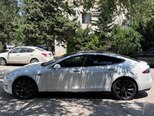 Tesla Model S-4