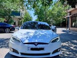 Tesla Model S-1