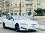 Tesla Model S-8