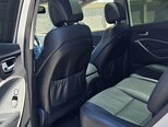 Hyundai Santa Fe-13
