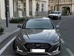 Hyundai Sonata-1