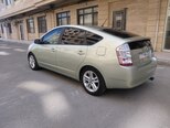 Toyota Prius-2