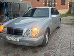 Mercedes E 280-5