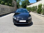 Volkswagen Passat-1