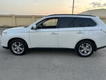 Mitsubishi Outlander-5