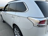 Mitsubishi Outlander-7