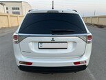 Mitsubishi Outlander-6