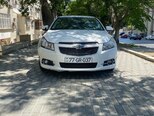 Chevrolet Cruze-1