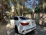 Kia Rio-7