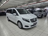 Mercedes V 220-1
