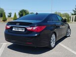 Hyundai Sonata-2