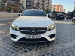 Mercedes E 300-1