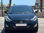 Hyundai Elantra-1