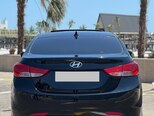 Hyundai Elantra-4