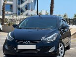 Hyundai Elantra-2