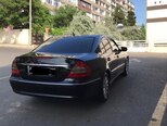 Mercedes E 220-3