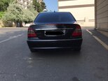 Mercedes E 220-7