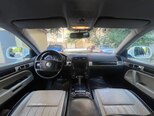 Volkswagen Touareg-3