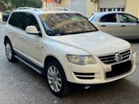 Volkswagen Touareg-5