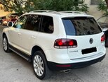 Volkswagen Touareg-2