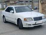 Mercedes C 200-2
