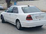 Mercedes C 200-17