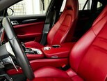 Porsche Panamera-6