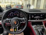 Porsche Panamera-4