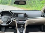 Hyundai Elantra-14