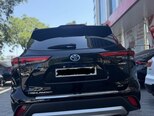 Toyota Highlander-5