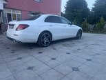 Mercedes E 220 d-4