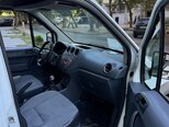 Ford Transit Connect-12