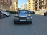 Mercedes E 300-7